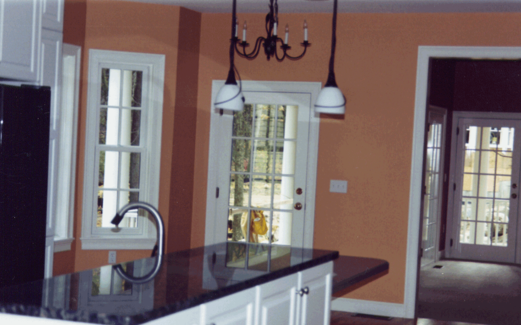 interior-kitchen2.gif